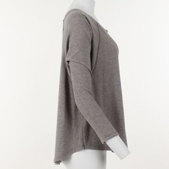 Tommy Hilfiger Long Sleeve Sweater - Picture 5 of 5